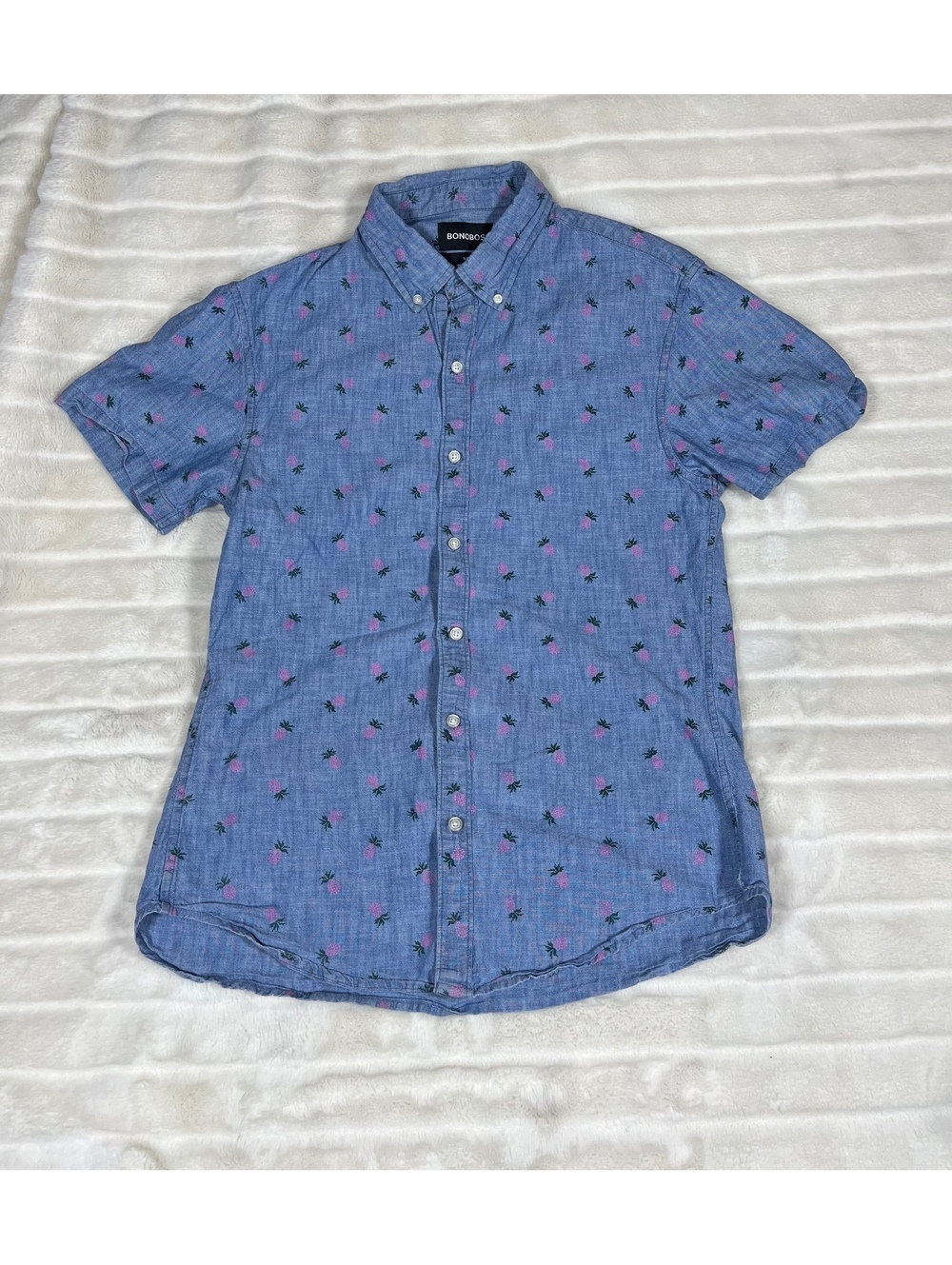Bonobos Slim Fit Men's M Pineapple Pink Blue Chambray Vacation Tropical Shirt
